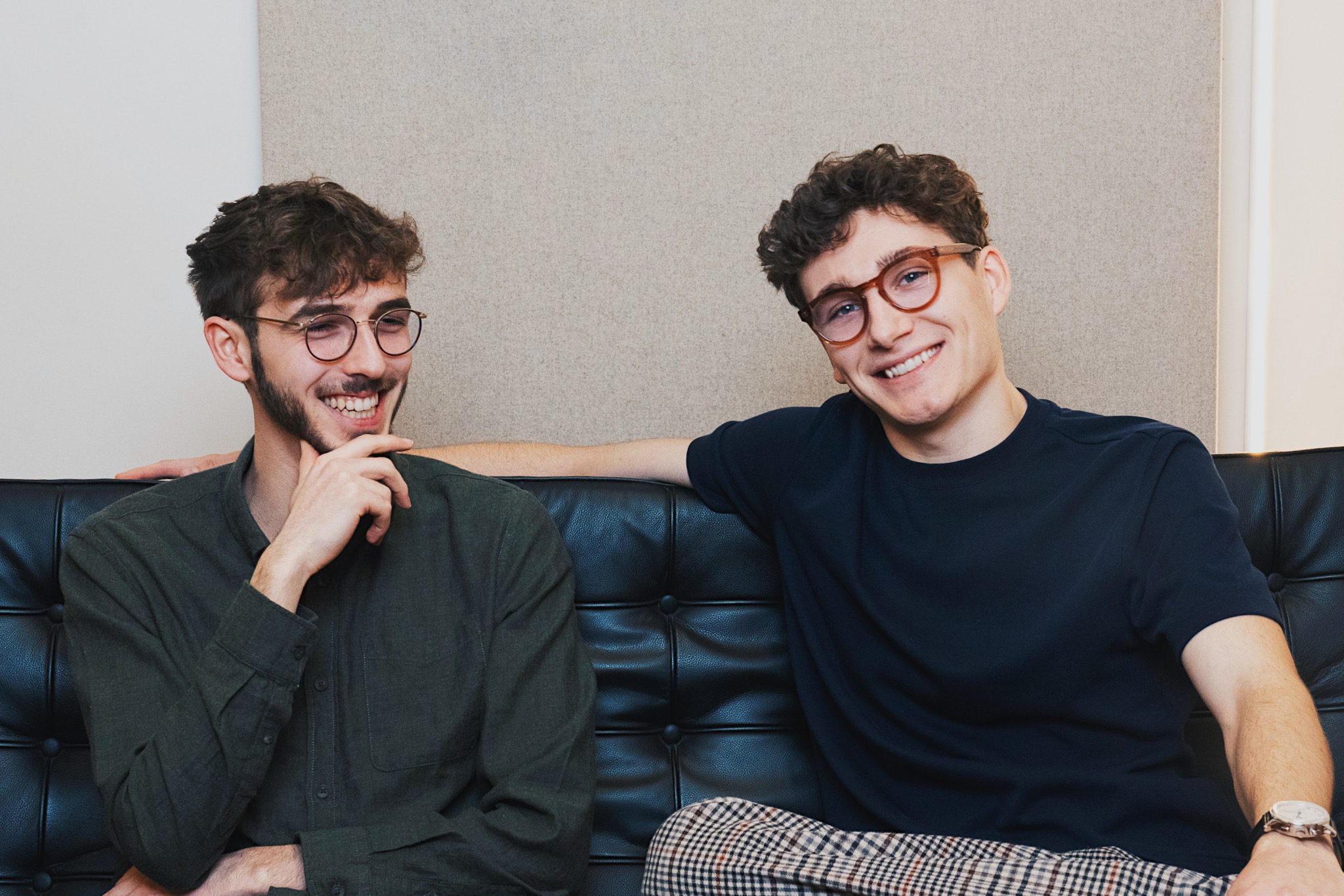 Both founders of Digilize Finn Fess and Tim Ort sitting on a couch.